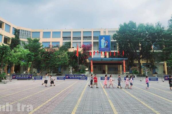 Bộ Giáo dục và Đào tạo: Sắp xếp các trường ưu tiên điều kiện đi lại, khoảng cách hợp lý