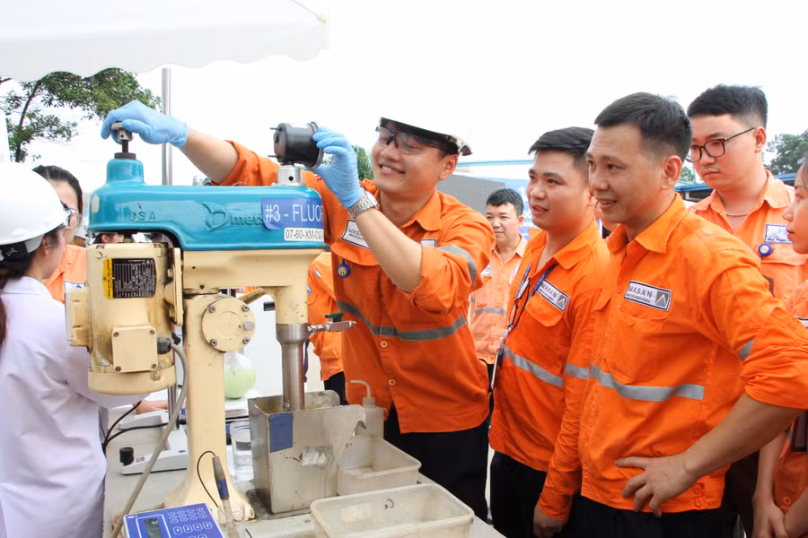 MSR chú trọng phát triển kỹ năng và nâng cao năng lực lãnh đạo cho nhân viên. mht-chu-trong-phat-trien-ky-nang-va-nang-cao-nang-luc-lanh-dao-cho-nhan-vien-2.jpg