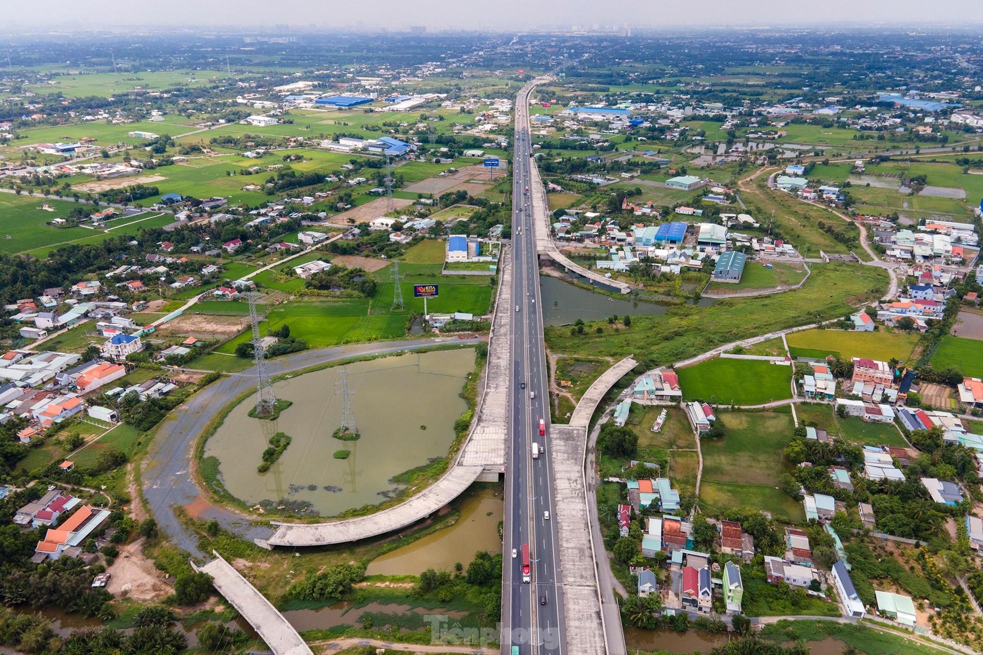 Long An chốt thời điểm khởi công đường Vành đai 3 TPHCM - Ảnh 2.