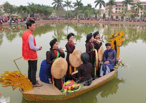 Bài 2: Quyết tâm tháo gỡ khó khăn, đảm bảo hoàn thành 29 chỉ tiêu đề ra