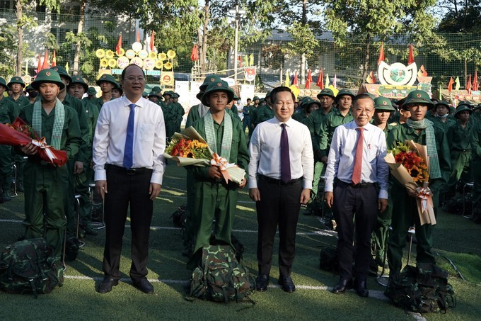 Cùng thời điểm, Hội đồng