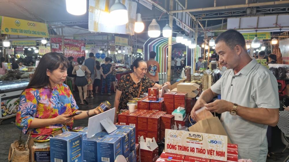 Hương sắc đồng bằng sông Hồng hội tụ tại Sơn Tây