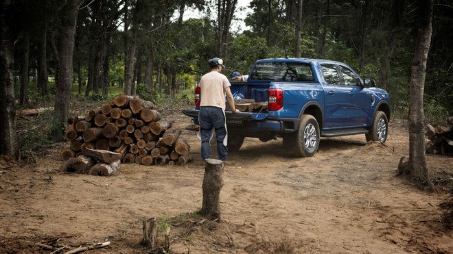 Ford Ranger- người bạn đồng hành trong công việc