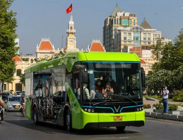 Xe buýt điện do VisFast sản xuất mà NARIME là Nhà cung cấp Dây chuyền đồ gá hàn thân vỏ - Ảnh: VinBus.