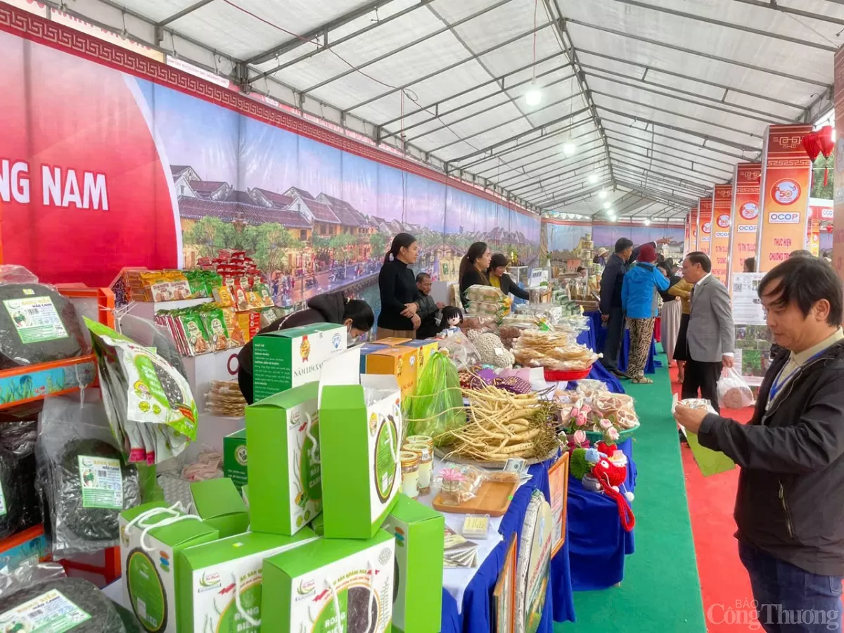Quảng bá, giới thiệu các sản phẩm OCOP đặc trưng của các địa phương, vùng miền đến người dân, du khách