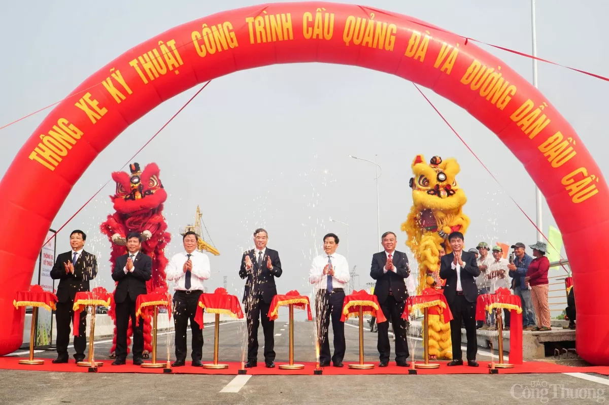 Thông xe kỹ thuật công trình cầu Quảng Đà và đường dẫn đầu cầu
