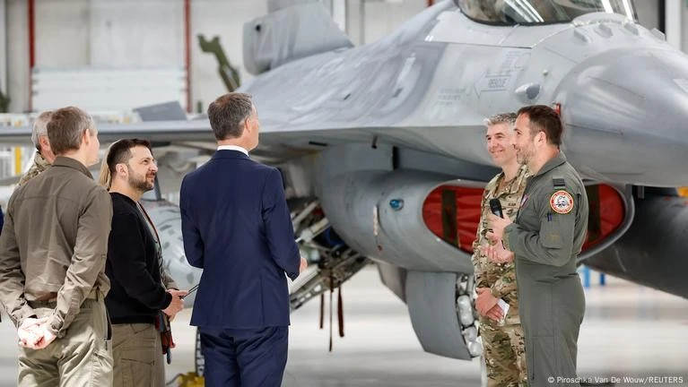 Tiêm kích F-16 trước khi được chuyển giao cho Ukraine.