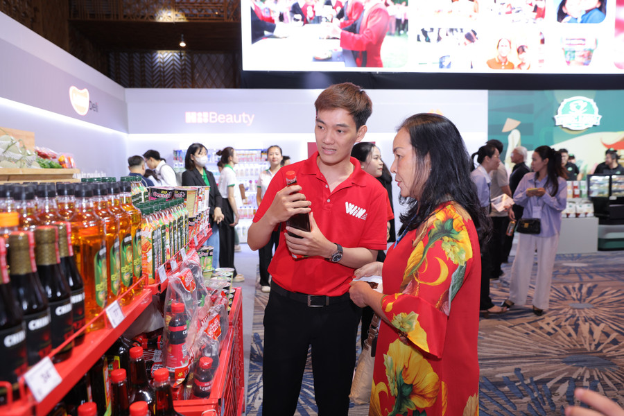 Khách mời trải nghiệm tại Đại hội Cổ đông Masan 7-ms-khach-moi-trai-nghiem-tai-dai-hoi-co-dong-masan-1.jpg