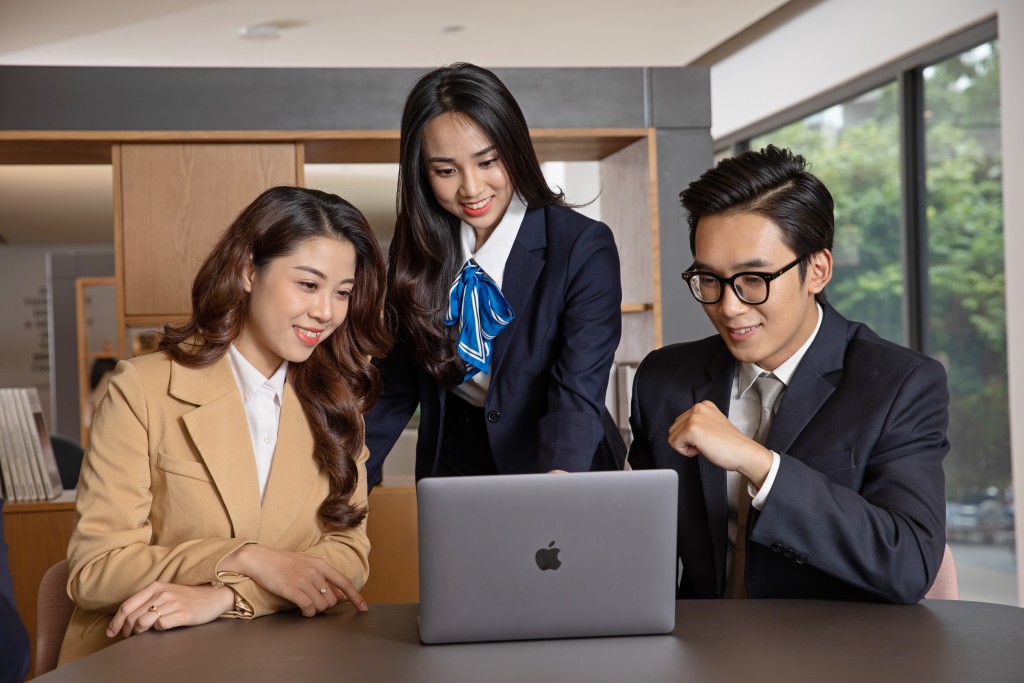 Sử dụng điện hiệu quả: Công sở đi trước, cộng đồng theo sau Sử dụng điện hiệu quả: Công sở đi trước, cộng đồng theo sau