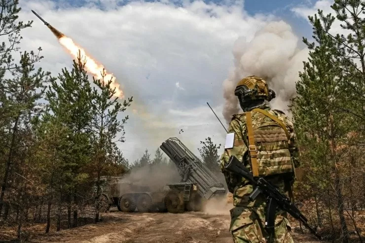 Chiến sự Nga-Ukraine sáng 22/5: Nga siết vây tứ phía Ukaine ở Sumy