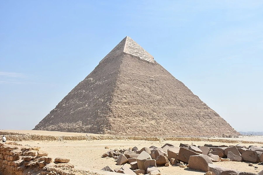 Kim tự tháp Khafre ở Giza.