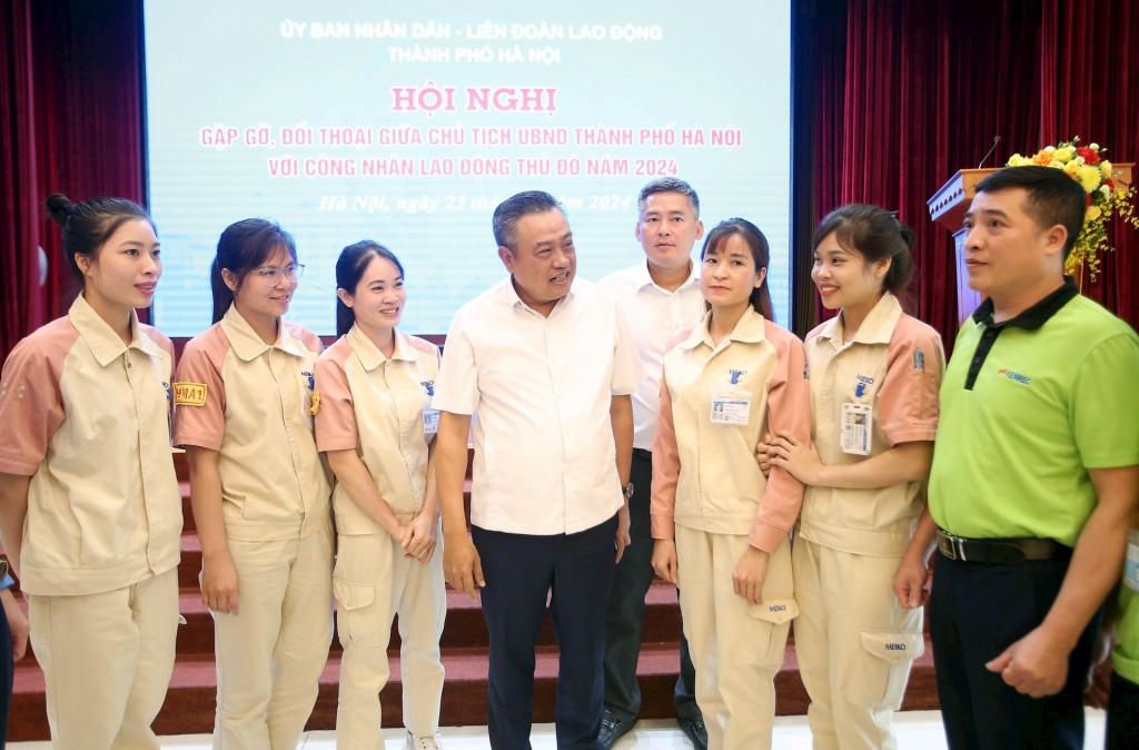 Dân chủ là giải pháp phát triển bền vững Dân chủ là giải pháp phát triển bền vững