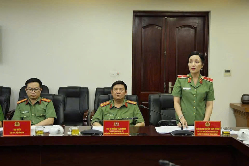 Đại diện Công an Trung ương tham dự, phát biểu tại hội nghị. Ảnh: Công an tỉnh Hà Giang.