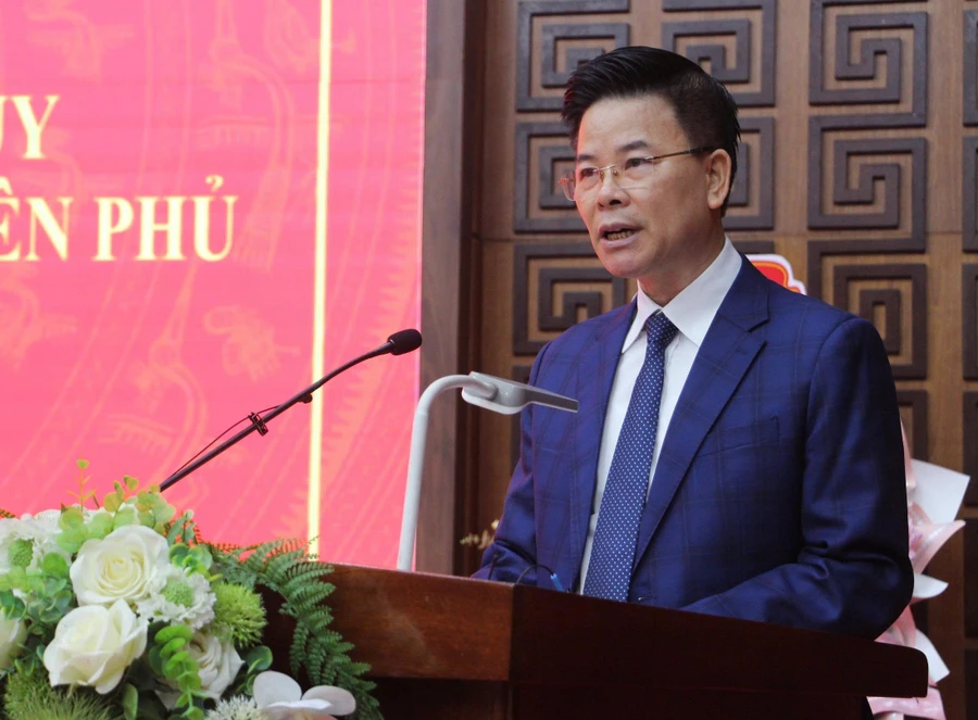 Ông Vũ Văn Thượng phát biểu nhận nhiệm vụ.