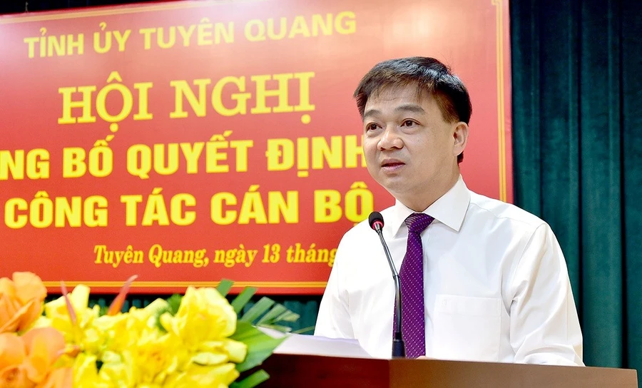 Tân Trưởng Ban Tổ chức Tỉnh ủy Tuyên Quang Nguyễn Hương Vượng.