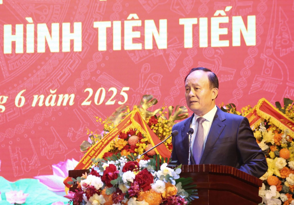 Huyện Mê Linh vinh dự đón nhận Huân chương Lao động hạng Nhất Huyện Mê Linh vinh dự đón nhận Huân chương Lao động hạng Nhất