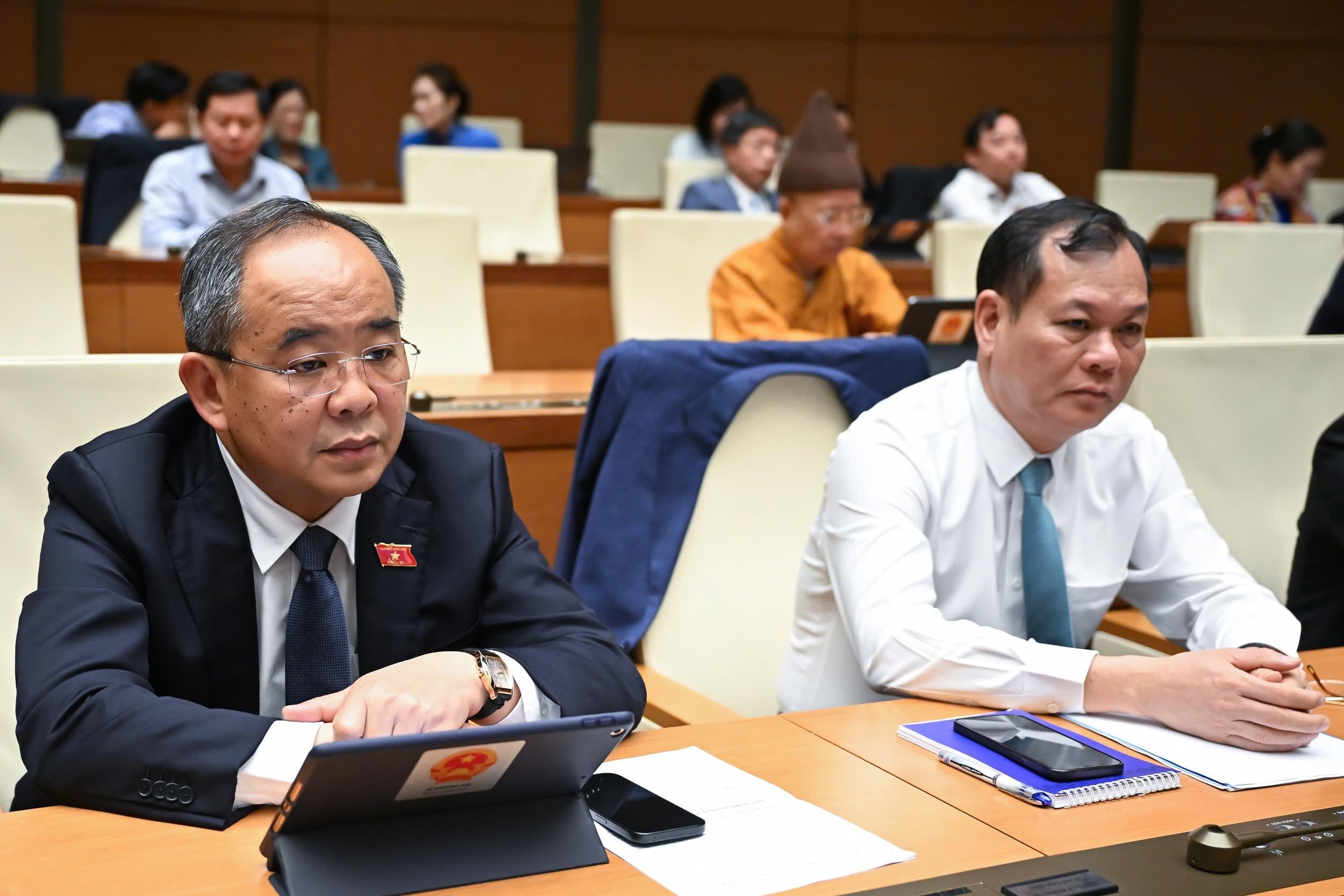 Đại biểu tham gia Phiên họp
