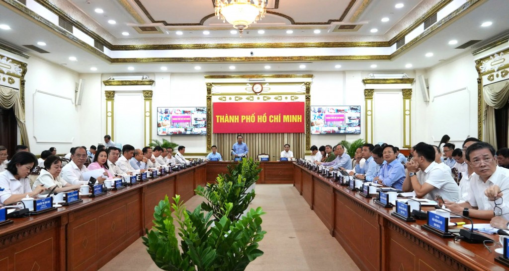 Toàn cảnh phiên họp