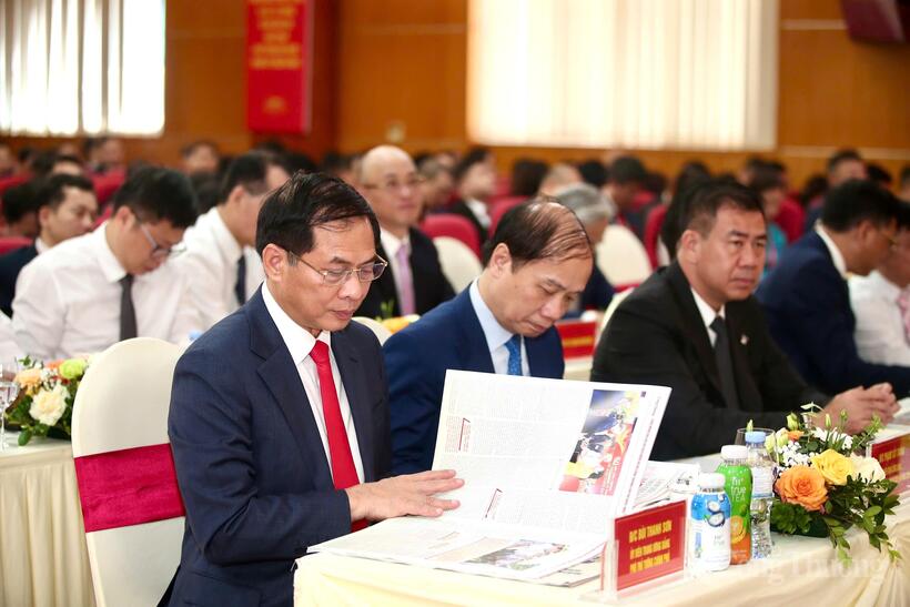 Phó Thủ tướng Chính phủ Bùi Thanh Sơn dự và chỉ đạo Đại hội. Ảnh: Cấn Dũng