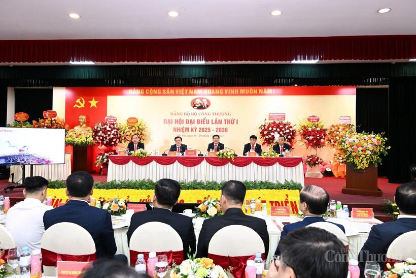 Toàn cảnh đại hội. Ảnh: Cấn Dũng
