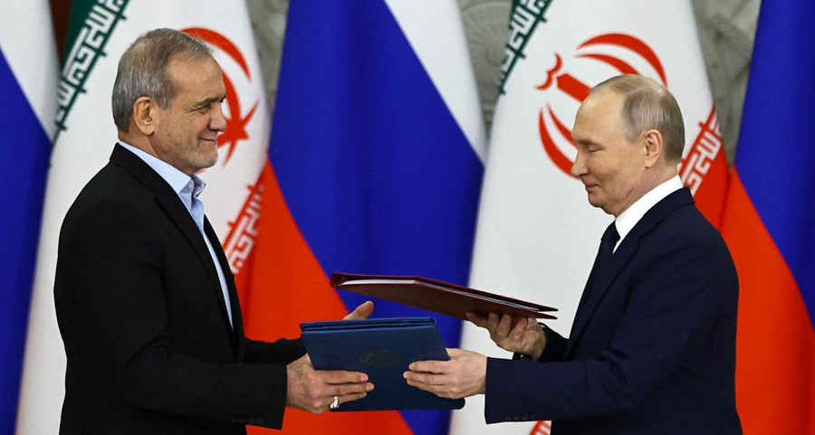 russia-iran-new-agreement-old-1440-getty.jpg