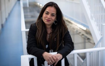 Theo Giám đốc nhà tù HMP Liverpool, nữ sĩ quan trẻ này đã từng bị phạm nhân thao túng bằng nhiều thủ đoạn. anh-be-boi-tinh-ai-trong-cac-nha-tu-gia-tang-3.jpg