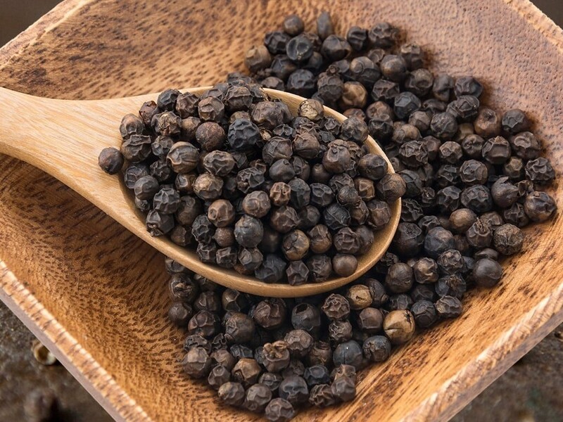 Trong 6 tháng đầu năm 2025, Việt Nam là thị trường xuất khẩu hồ tiêu lớn nhất của Brazil với sản lượng đạt 17.563 tấn, chiếm 35,3% thị phần.