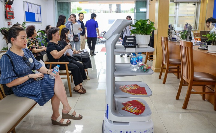 anh-robot-ai-10-10521791.jpg