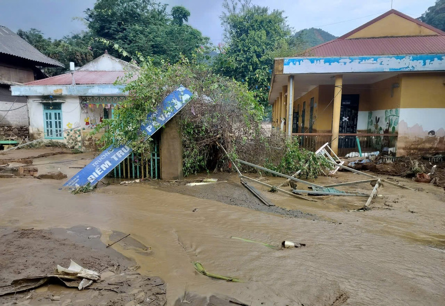 Điểm trường Pá Vạt, xã Mường Luân sau trận mưa lũ, sạt lở.