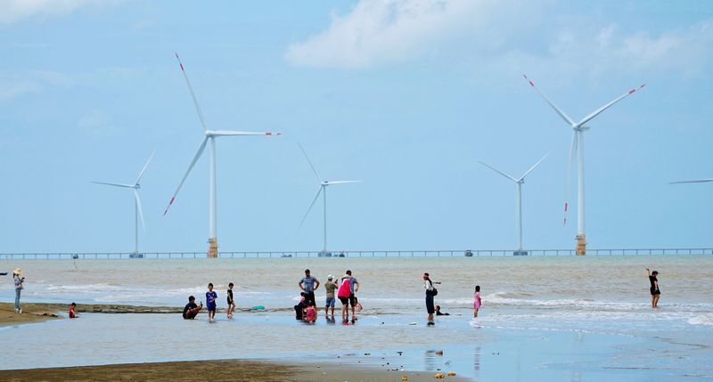 Với nhiều lợi thế, Vĩnh Long hứa hẹn trở thành trung tâm năng lượng tái tạo vùng Đồng bằng sông Cửu Long. Ảnh: Khánh Duy