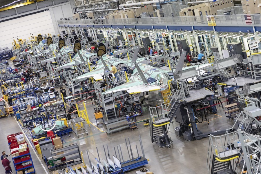 Trung Quốc đang làm tê liệt hoạt động sản xuất vũ khí của Mỹ