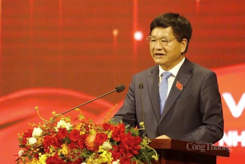 Chủ tịch UBND tỉnh Điện Biên Lê Thành Đô ôn lại truyền thống Công an nhân dân và 20 năm Ngày hội Toàn dân bảo vệ an ninh Tổ quốc