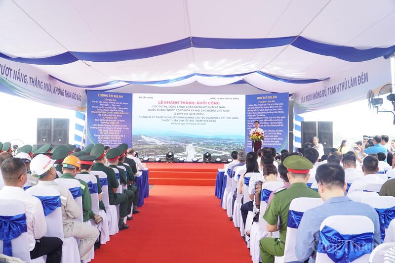 Lễ thông xe kỹ thuật Dự án xây dựng đường bộ cao tốc đoạn Hòa Liên - Túy Loan