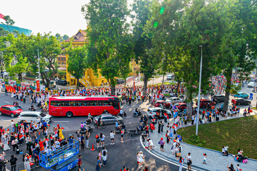 ha-noi-siet-chat-an-ninh-bao-ve-nguoi-dan-truoc-chieu-tro-truc-loi.jpg