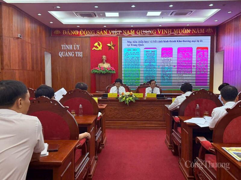 Hội thảo khoa học  “Mô hình khu thương mại tự do tại một số Quốc gia trên thế giới - bài học chung cho Quảng Trị”.