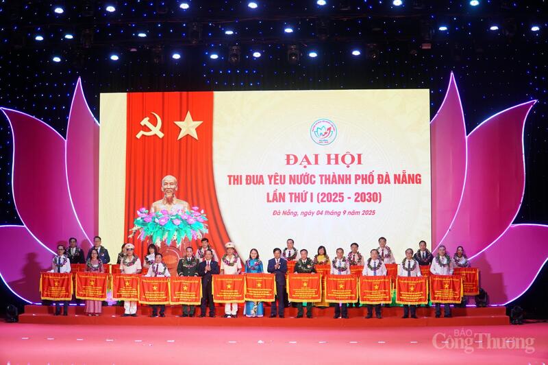 TP. Đà Nẵng vinh danh 394 tập thể, cá nhân, hộ gia đình có thành tích xuất sắc tiêu biểu, gương điển hình tiên tiến, gương người tốt, việc tốt tiêu biểu trên địa bàn thành phố giai đoạn 2020 - 2025