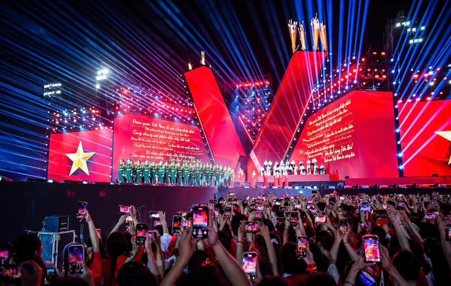 Các chương trình nghệ thuật, concert quốc gia… nhờ công nghệ số lan tỏa khắp thế giới.