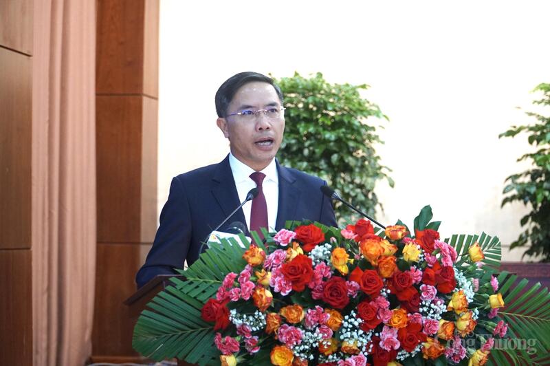 Chủ tịch UBND TP. Đà Nẵng Phạm Đức Ấn phát biểu nhận nhiệm vụ