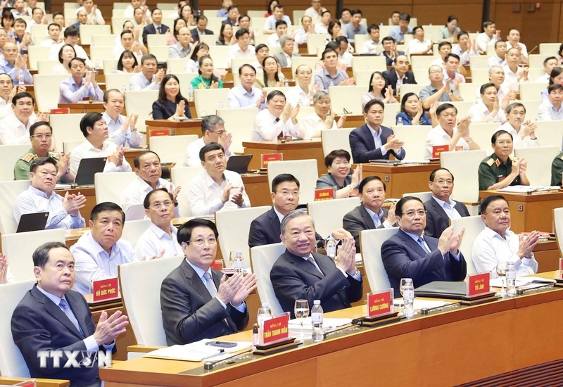 Tổng Bí thư Tô Lâm và các đại biểu tham dự Hội nghị tại điểm cầu chính Phòng họp Diên Hồng, Nhà Quốc hội, Hà Nội. Ảnh: Thống Nhất/TTXVN