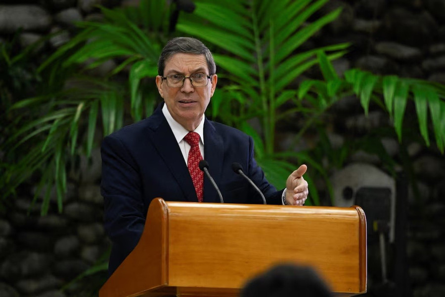 Bộ trưởng Ngoại giao Cuba Bruno Rodriguez phát biểu trong một cuộc họp báo tại Havana. Ảnh: REUTERS