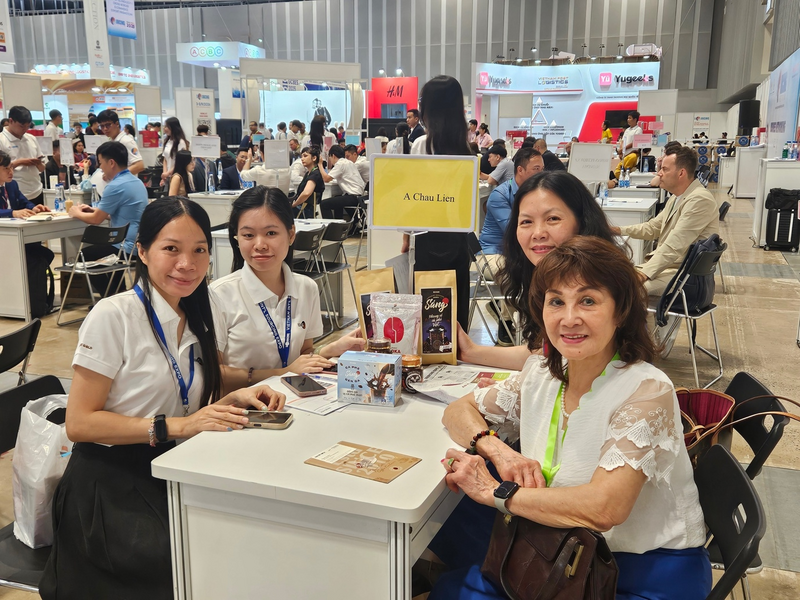 Á Châu Liên Import & Export AB tại khu vực B2B của VIS 2025. Ảnh: Thương vụ Việt Nam tại Thuỵ Điển