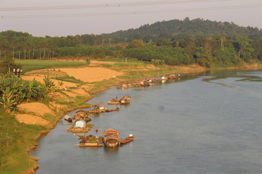 Một góc làng chài Thủy Long. b8e91969c3964bc81287.jpg