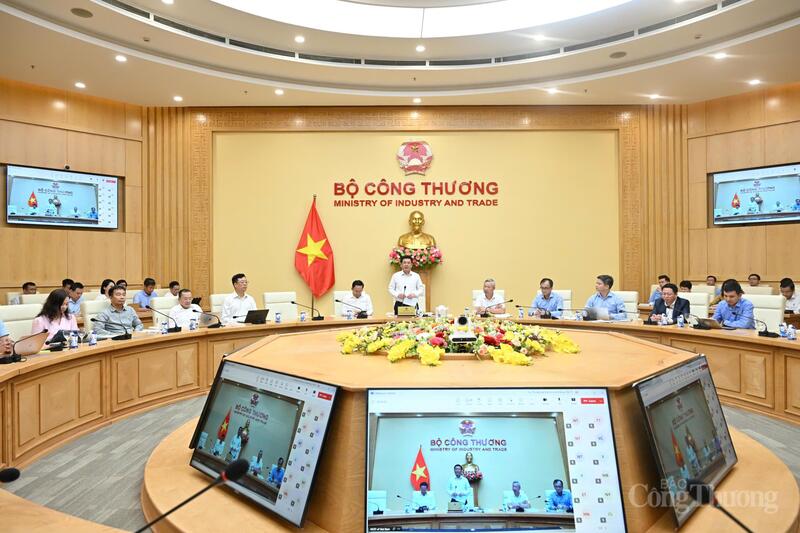 Cải cách cơ chế giá điện là yêu cầu và xu hướng tất yếu, khách quan không thể đảo ngược để tháo gỡ điểm nghẽn, tạo động lực thúc đẩy phát triển năng lượng, đáp ứng nhu cầu phát triển kinh tế của đất nước.