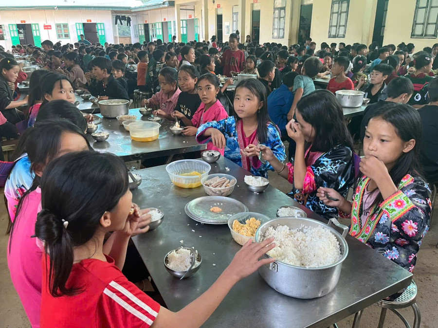 5 năm qua, giáo dục và phát triển nguồn nhân lực đã trở thành nền tảng bền vững cho sự phát triển của tỉnh Điện Biên. nguon-nhan-luc.jpg