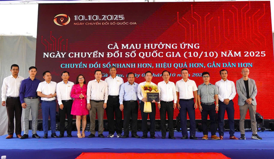 Ra mắt Hiệp hội Chuyển đổi số tỉnh Cà Mau.