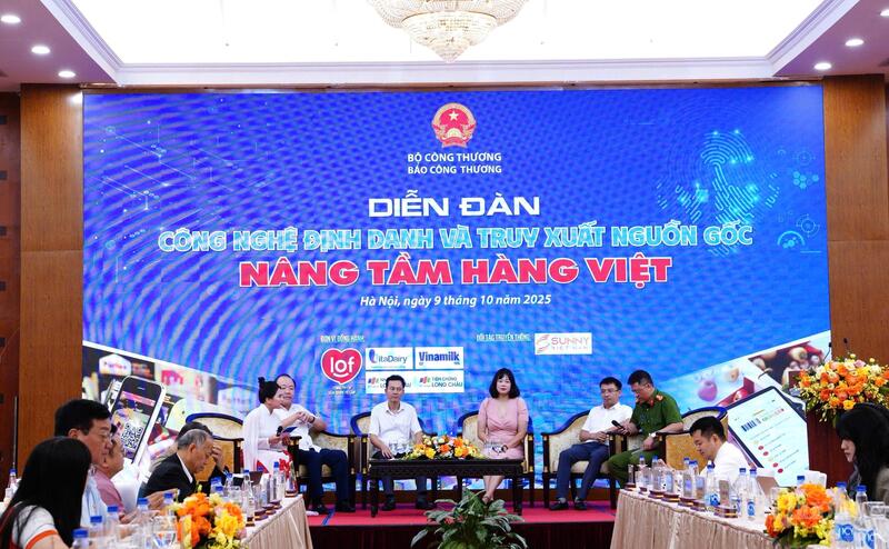 Các diễn giả khẳng định, việc minh bạch nguồn gốc hàng hóa không chỉ là yêu cầu quản lý nhà nước, mà còn là động lực phát triển bền vững của doanh nghiệp và niềm tin của người tiêu dùng.
