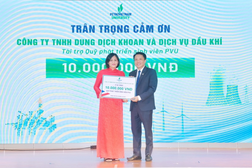 Hợp tác chiến lược Doanh nghiệp – PVU: Nền tảng vững chắc cho nguồn nhân lực Dầu khí chất lượng cao Hợp tác chiến lược Doanh nghiệp – PVU: Nền tảng vững chắc cho nguồn nhân lực Dầu khí chất lượng cao