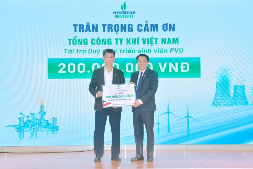 Hợp tác chiến lược Doanh nghiệp – PVU: Nền tảng vững chắc cho nguồn nhân lực Dầu khí chất lượng cao Hợp tác chiến lược doanh nghiệp - PVU: Nền tảng vững chắc cho nguồn nhân lực chất lượng cao ngành dầu khí, năng lượng