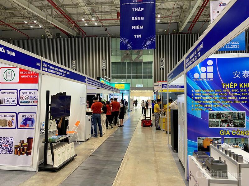 Không gian triển lãm.