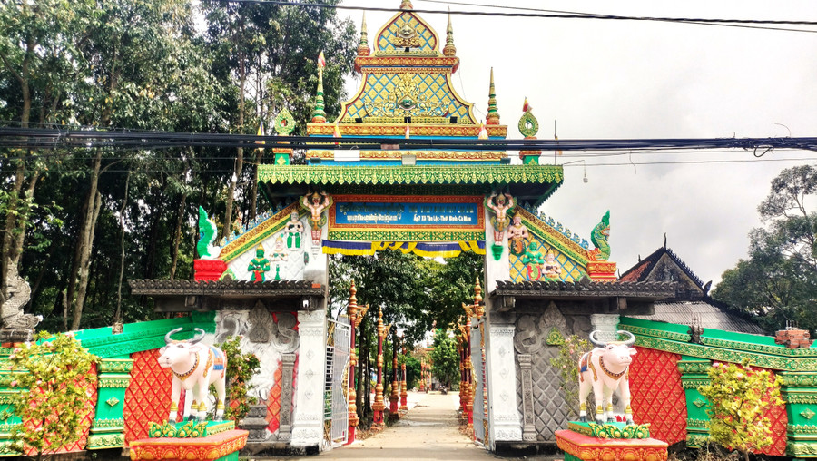 Nhiều ngôi chùa Khmer ở Cà Mau được hỗ trợ đầu tư sửa chữa, nâng cấp từ nguồn vốn chương trình. ha-tang-1.jpg